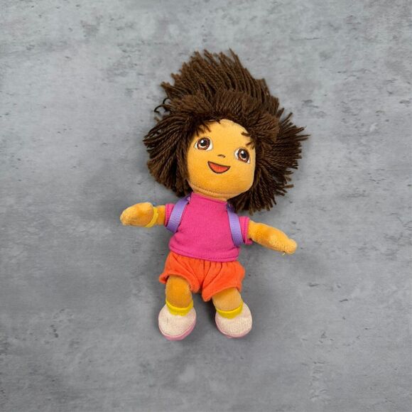 Dora The Explorer Mini Plush Doll - Picture 1 of 3